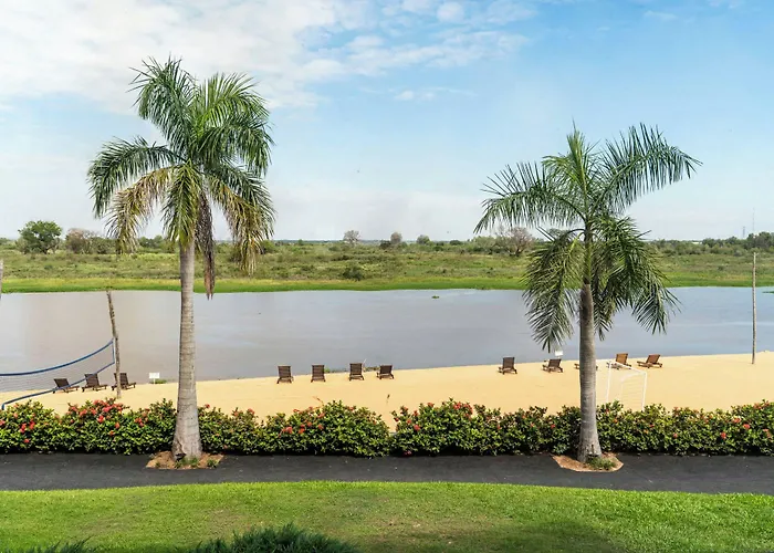 Yacht & Golf Club Paraguayo, A Tribute Portfolio Resort